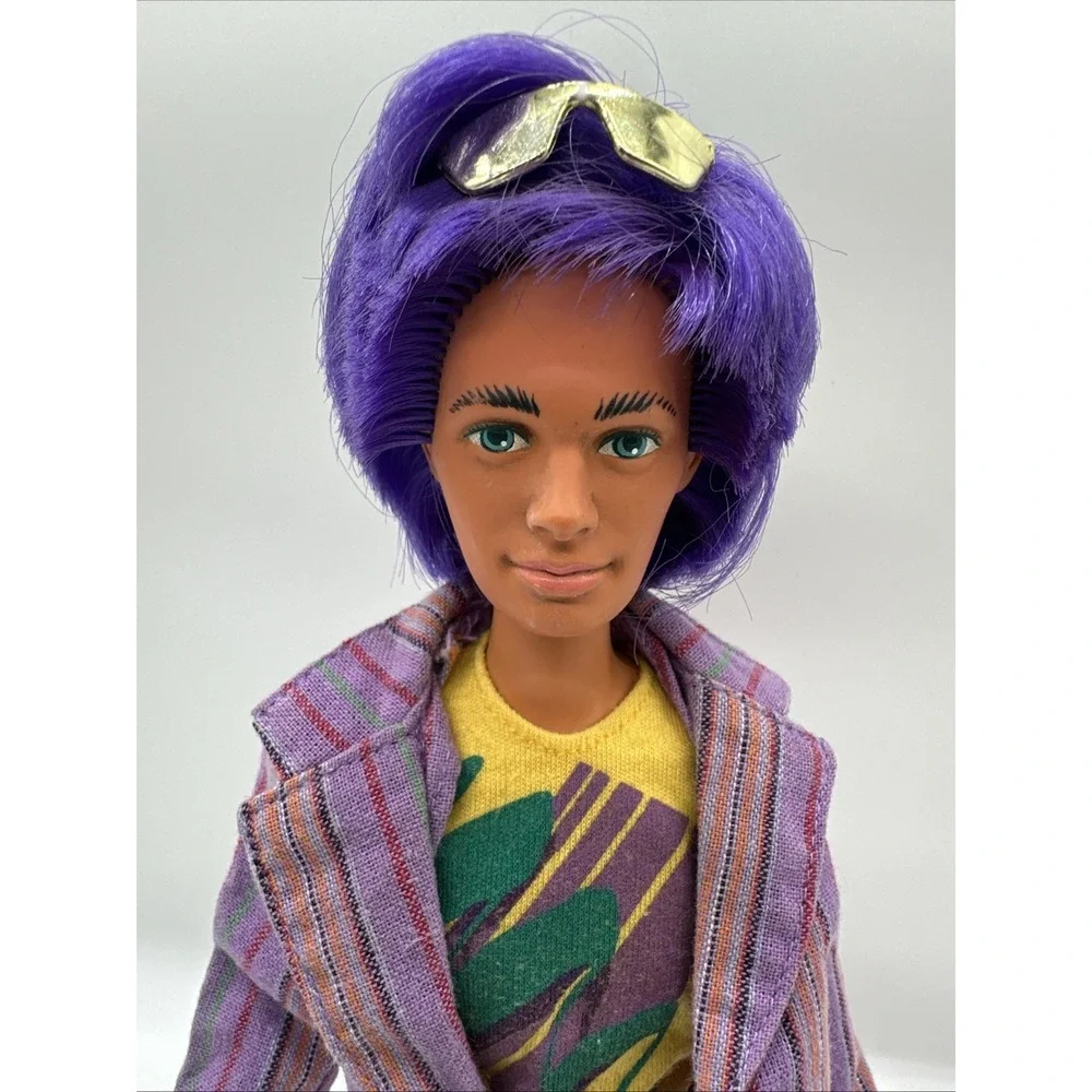 Vintage Jem and The Holograms Rio Doll Hasbro 1986 Purple Hair with Outfit